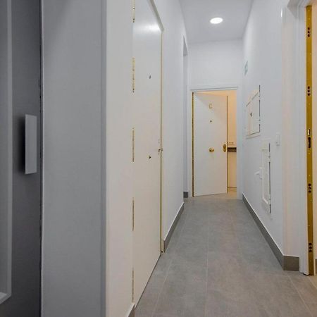 Suara Apartamentos 3 Мадрид Экстерьер фото