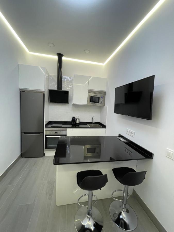 Suara Apartamentos 3 Мадрид Экстерьер фото